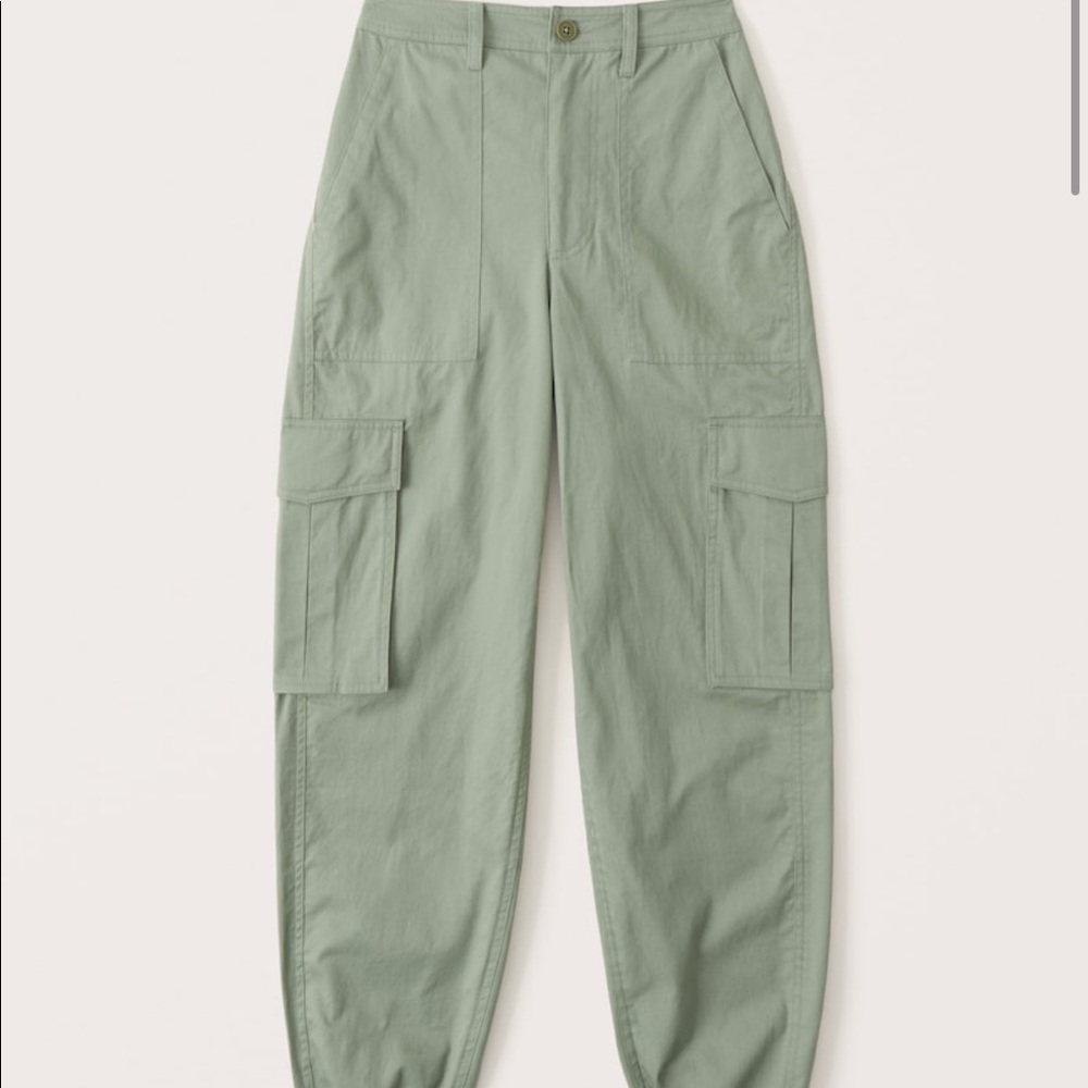 Abercrombie Cargo Joggers